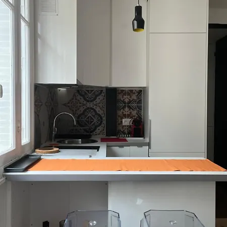 Apartment Flat *